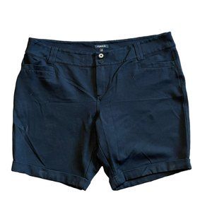 Torrid Plus Size Casual Black Woman's Neutral Basic Shorts Size 22